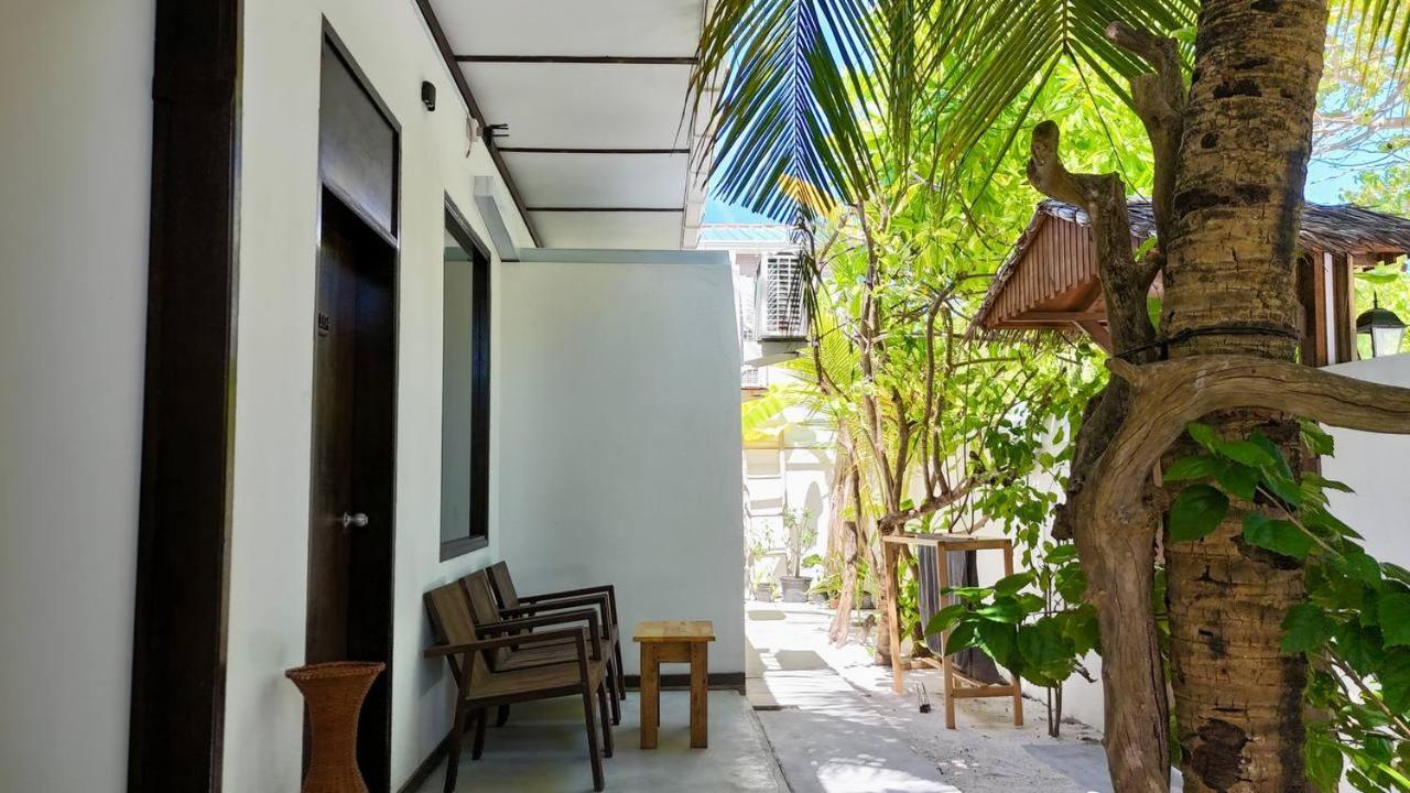 Готель Seascape Retreats Dhigurah Дігура Екстер'єр фото